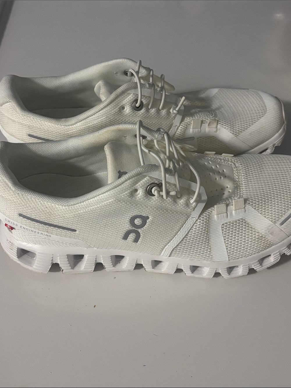 On Running women’s Sneakers - used only 2 times, looks like New